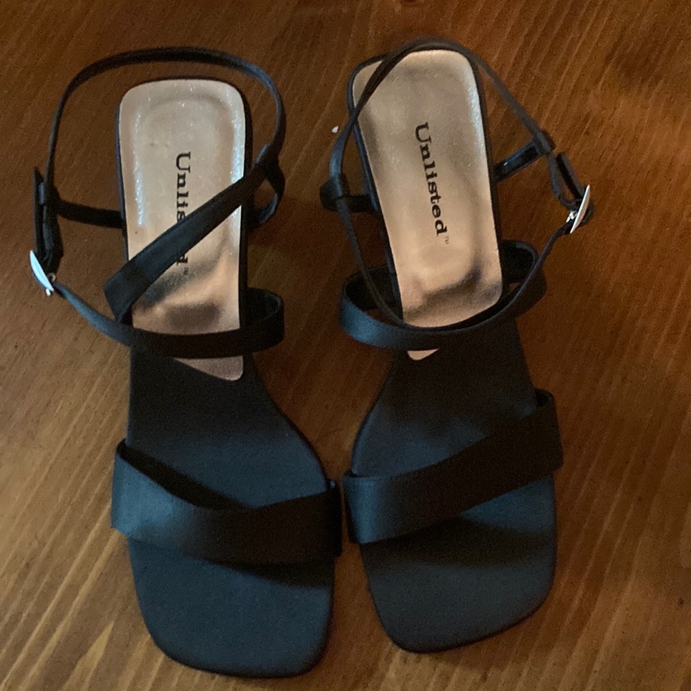 Size 9 & a half women’s (Unlisted) brand name 2 inch heel Sandals Brand New